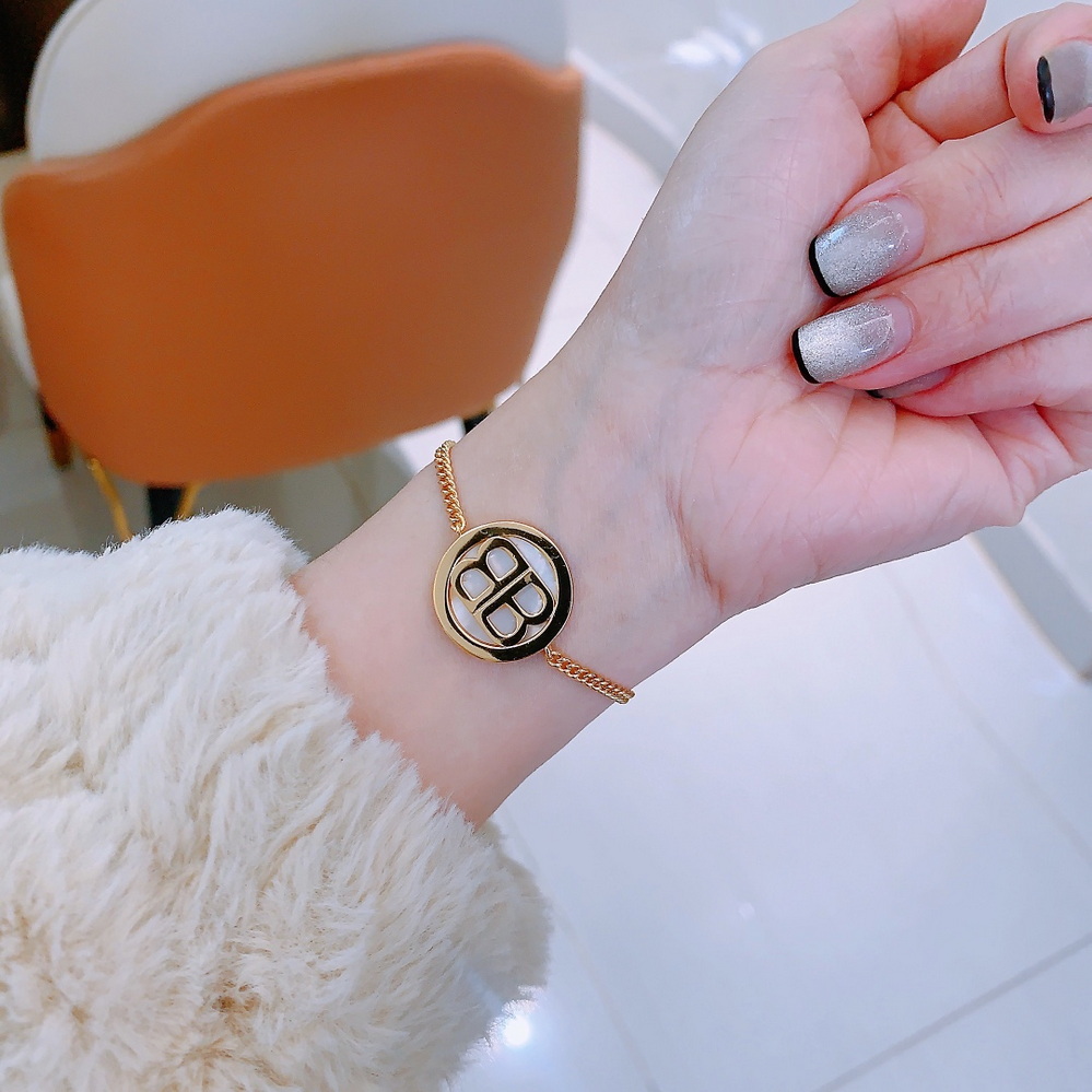 Ba*len*cia*ga bracelet-007