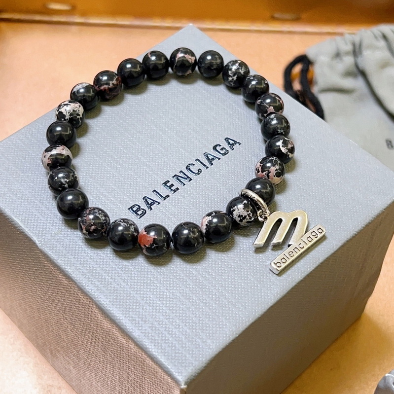Ba*len*cia*ga bracelet-015