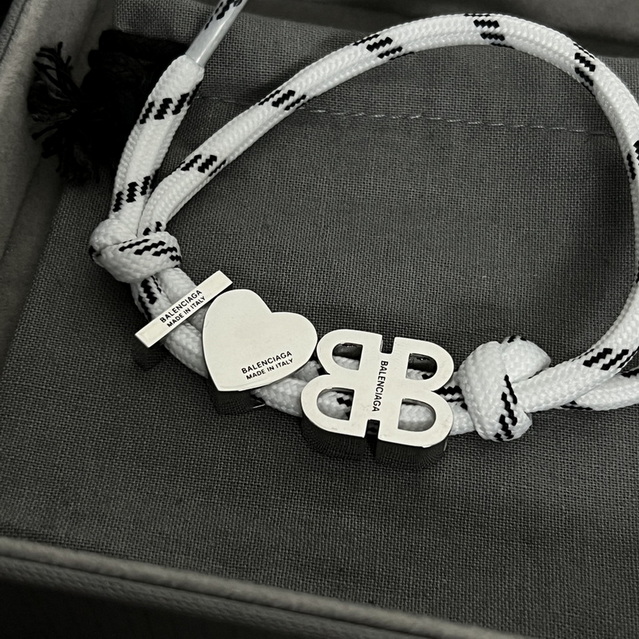 Ba*len*cia*ga bracelet-012