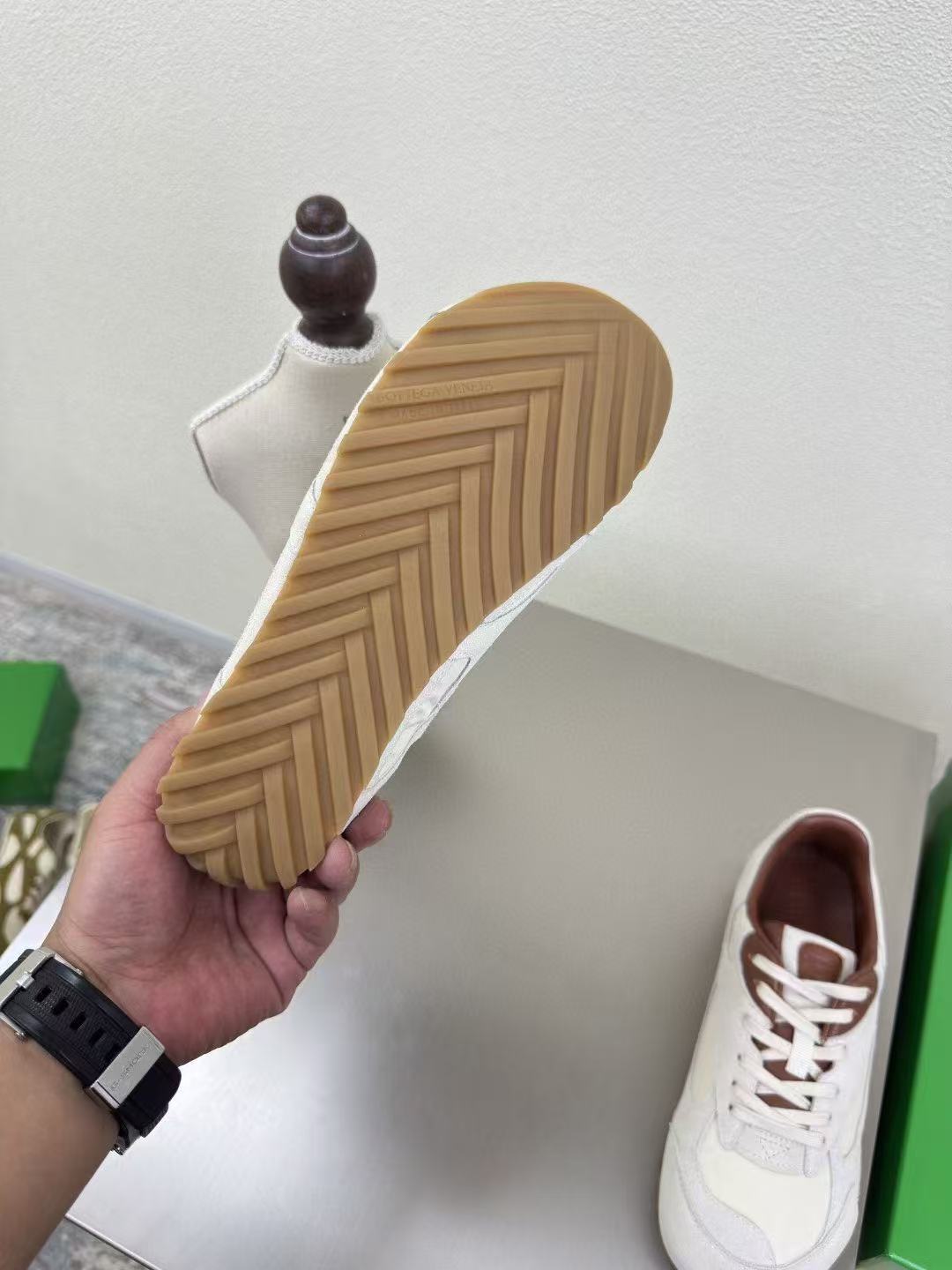Bottega Veneta Shoes(AAA)-038