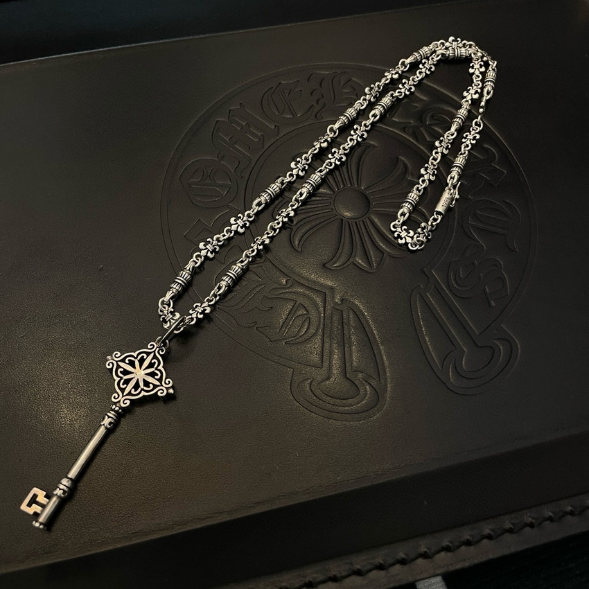 Ch**me He**ts necklace-099