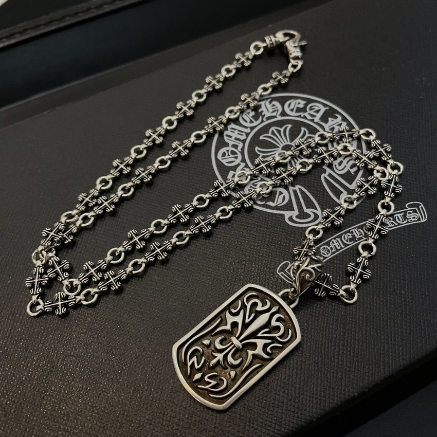 Ch**me He**ts necklace-051