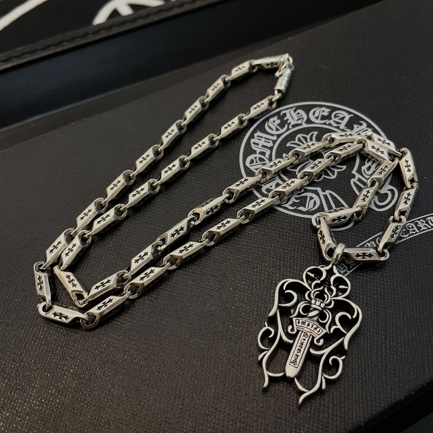 Ch**me He**ts necklace-052