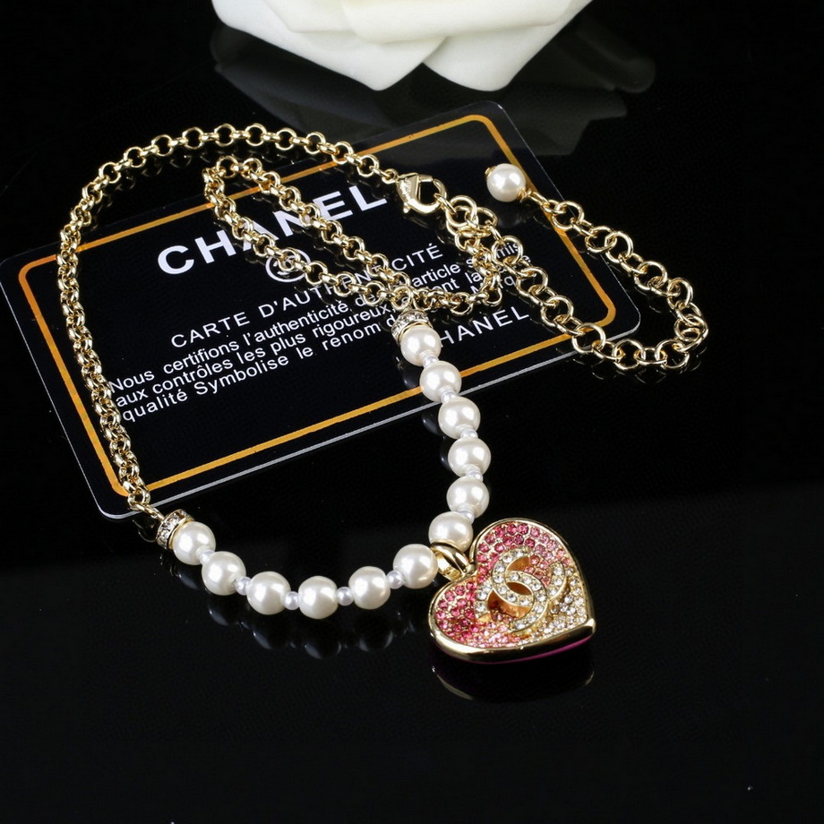 Ch*el necklace-341