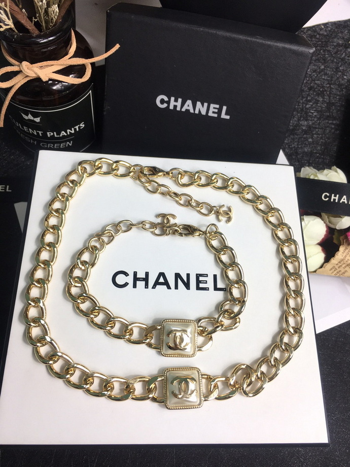 Ch*el necklace-207