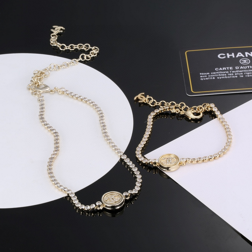 Ch*el necklace-202