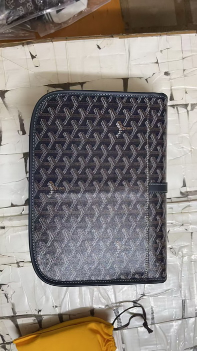 Goyard Handbags AAAA(Men)-036