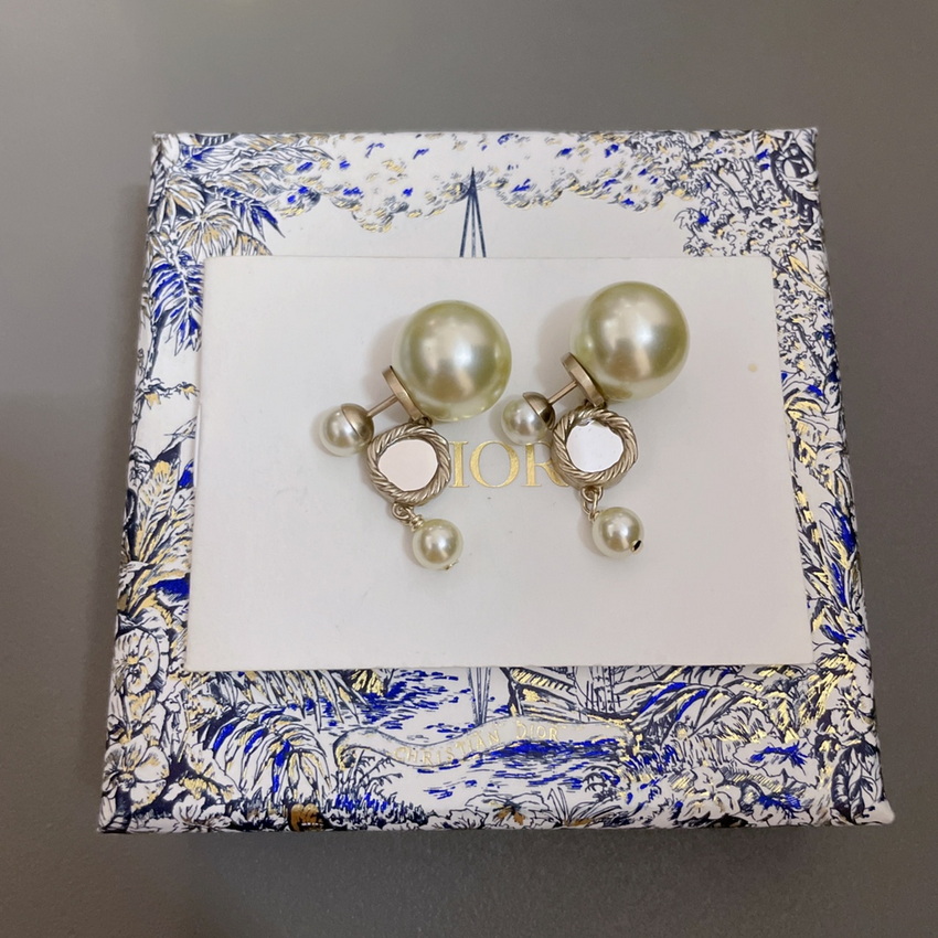 D*or earrings-318