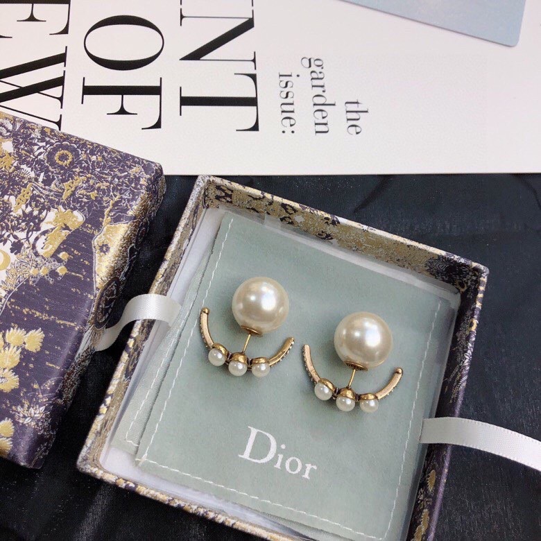 D*or earrings-148