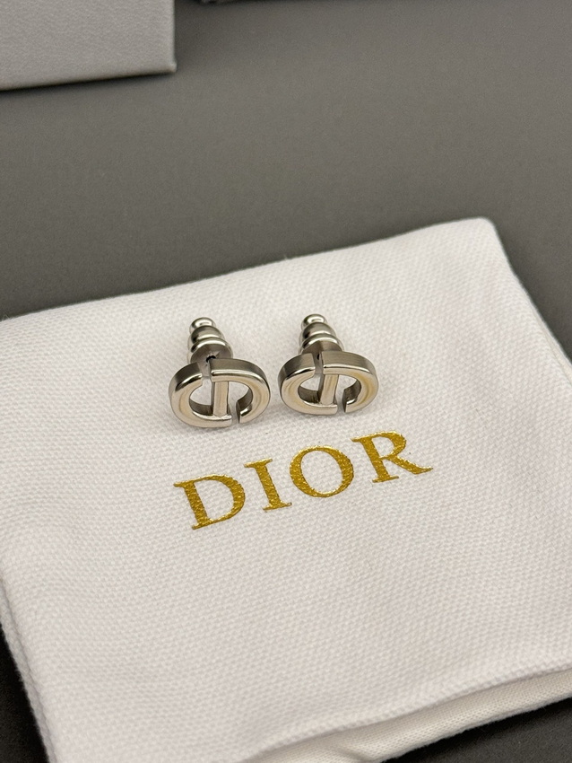 D*or earrings-133