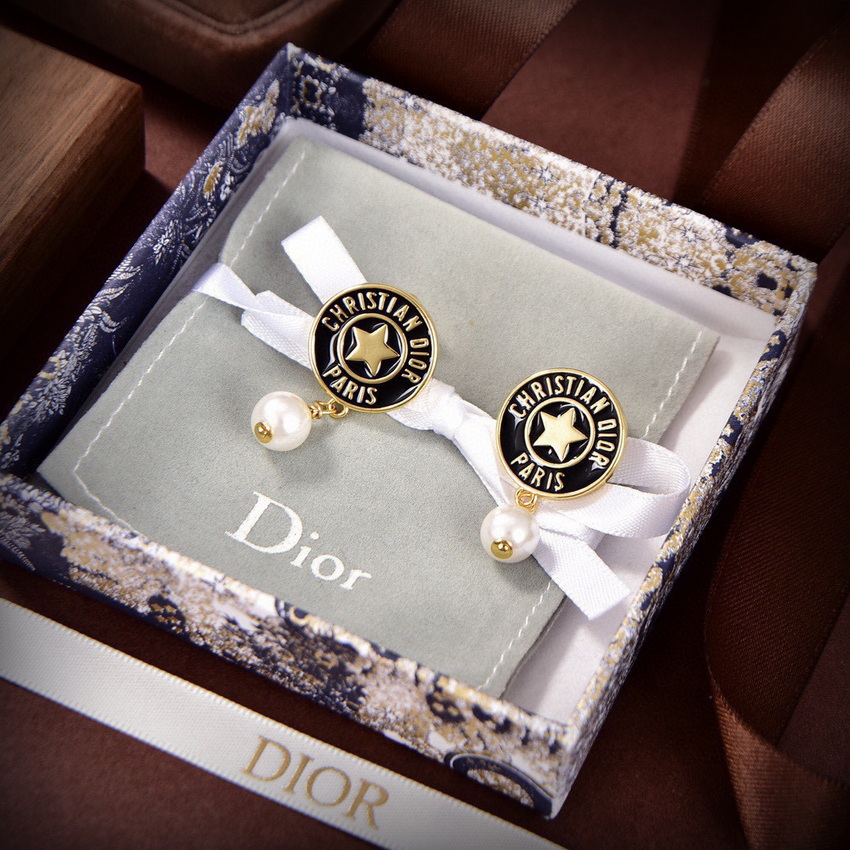 D*or earrings-117