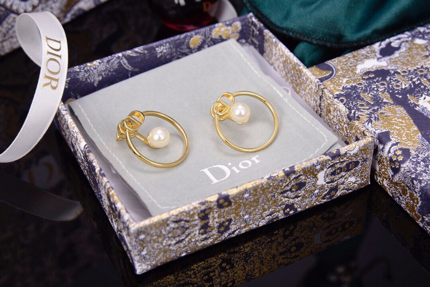 D*or earrings-002