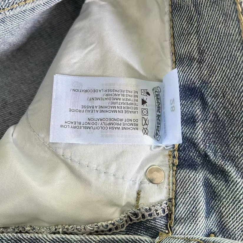 Ch**me He**ts shorts jeans-005