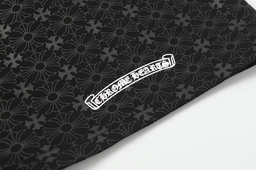 Ch**me He**ts shorts-128