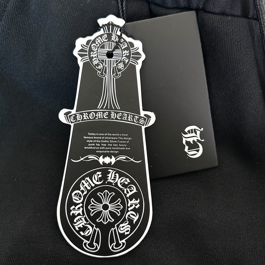 Ch**me He**ts shorts-161