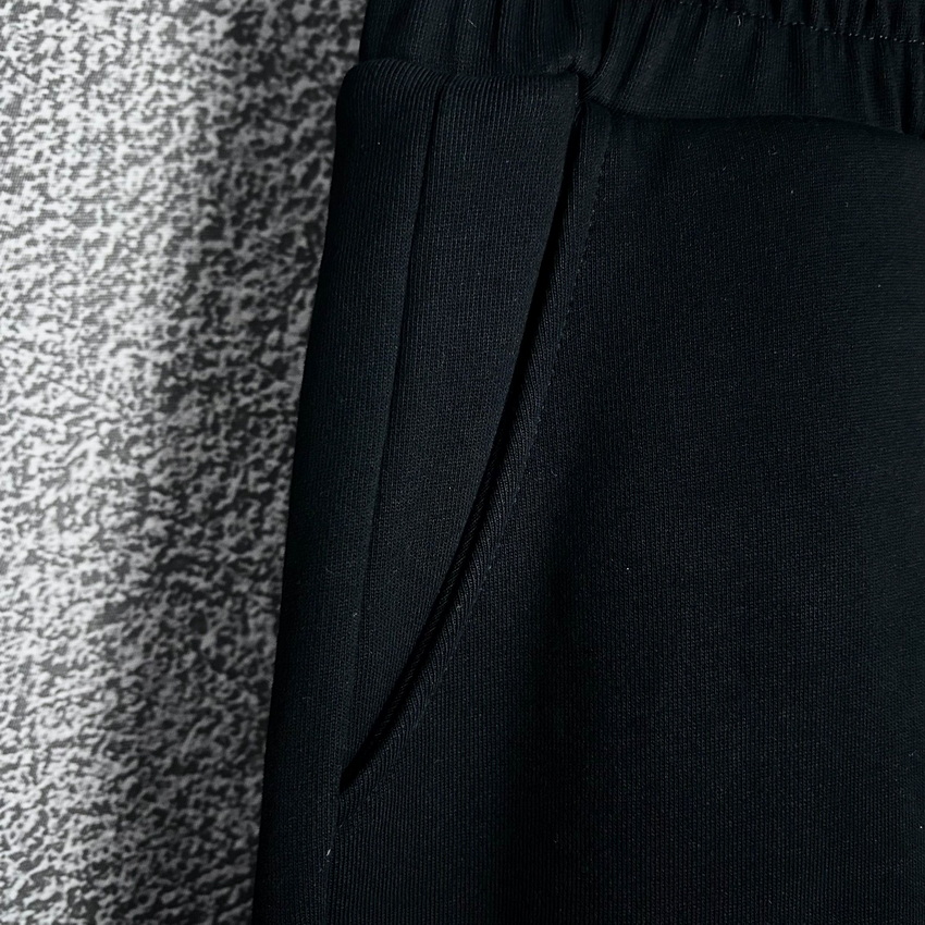 Ch**me He**ts shorts-163