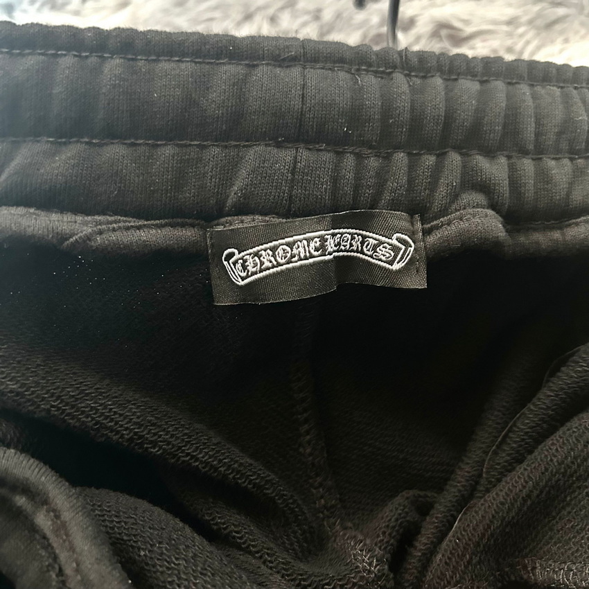 Ch**me He**ts shorts-165