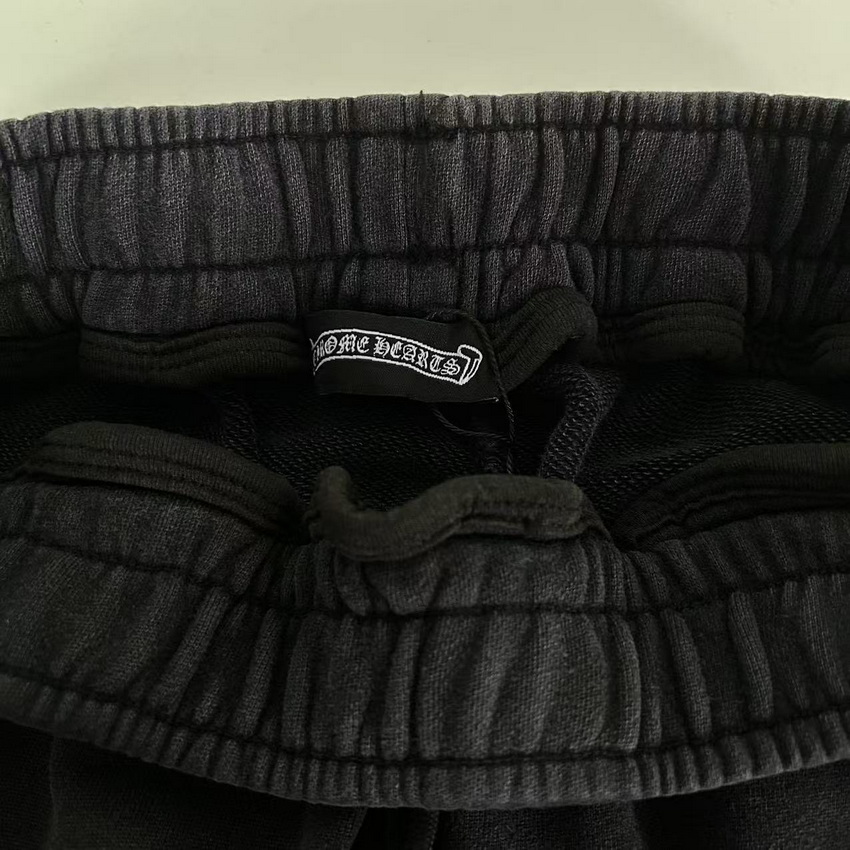 Ch**me He**ts shorts-175