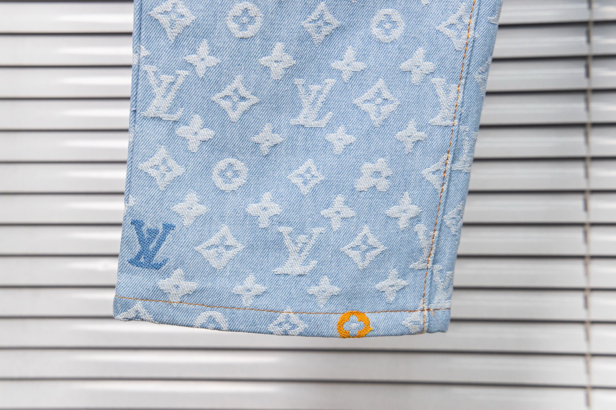 LV Jeans-008