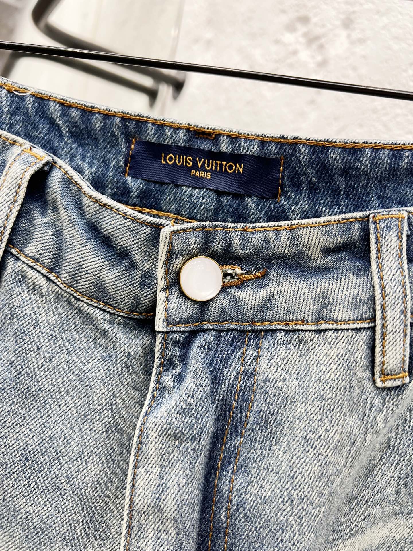 LV Jeans-032