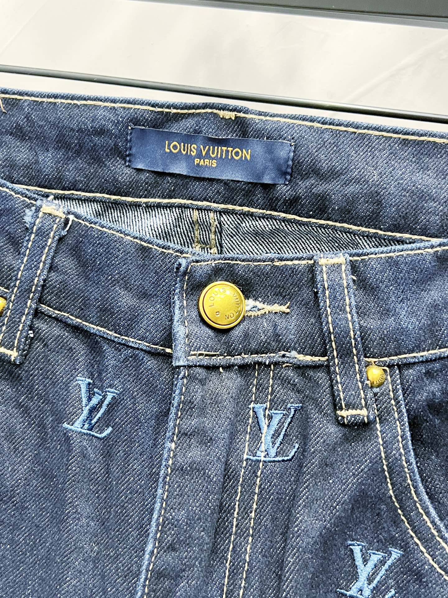 LV Jeans-040