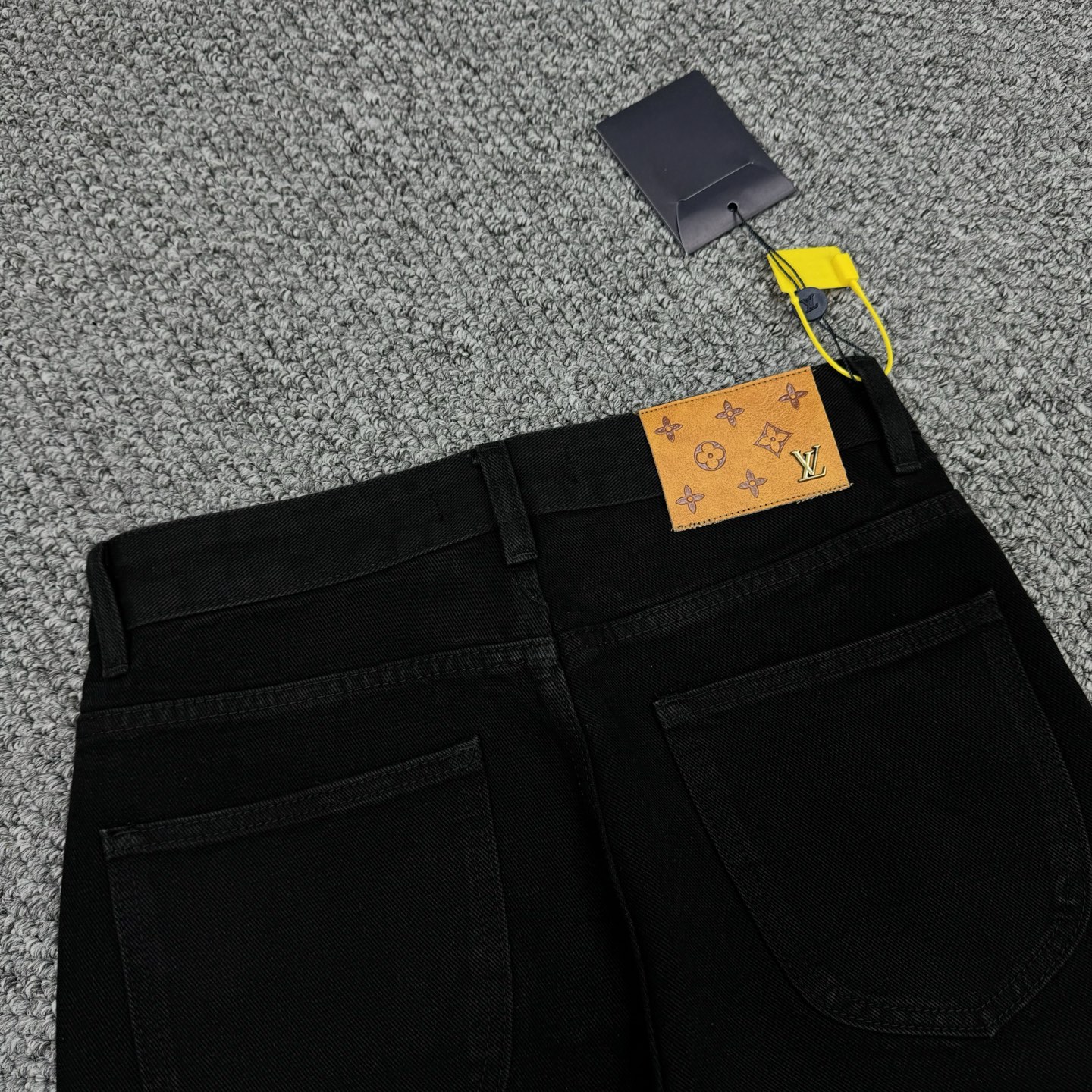 LV Jeans-067