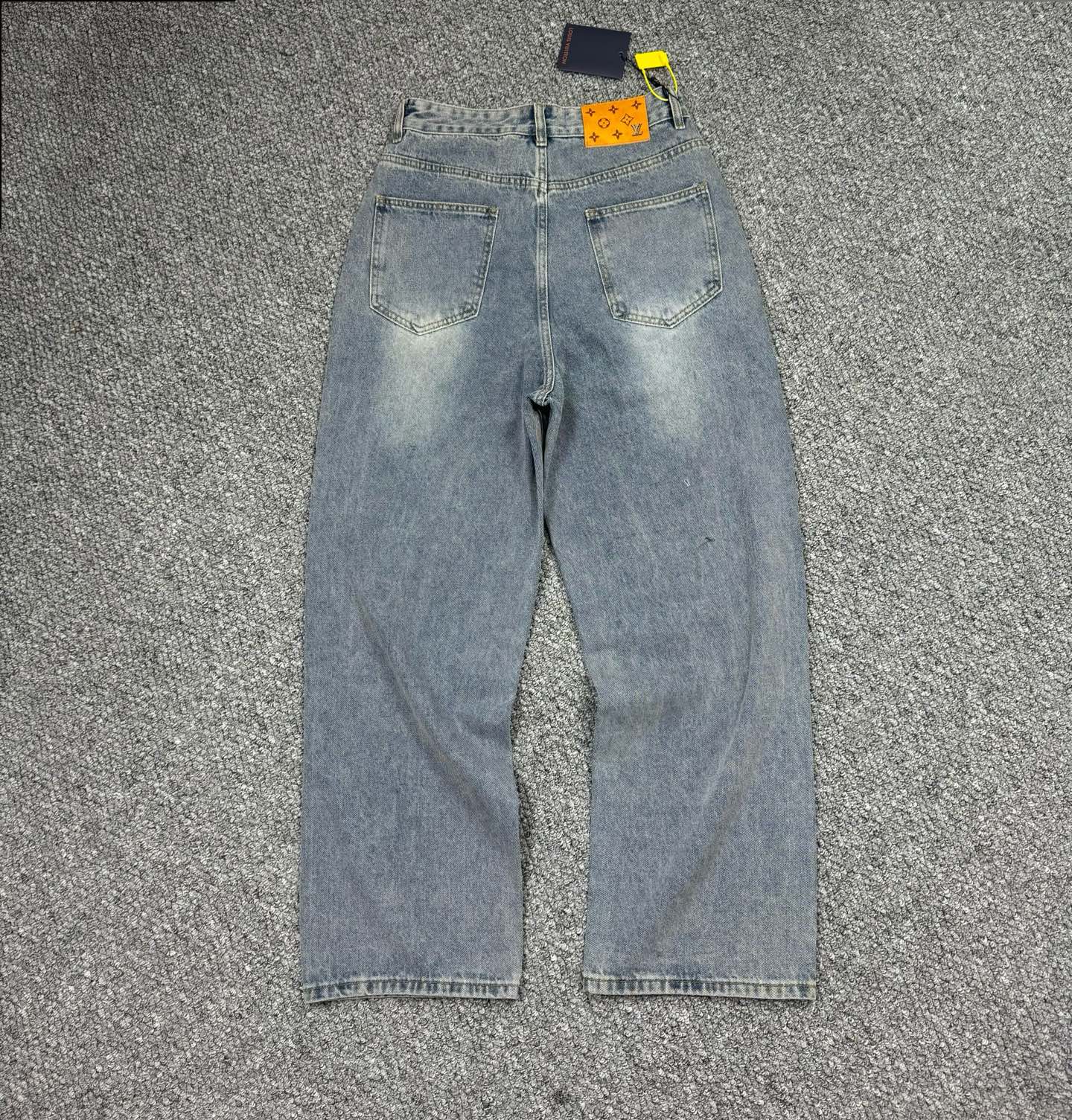 LV Jeans-070