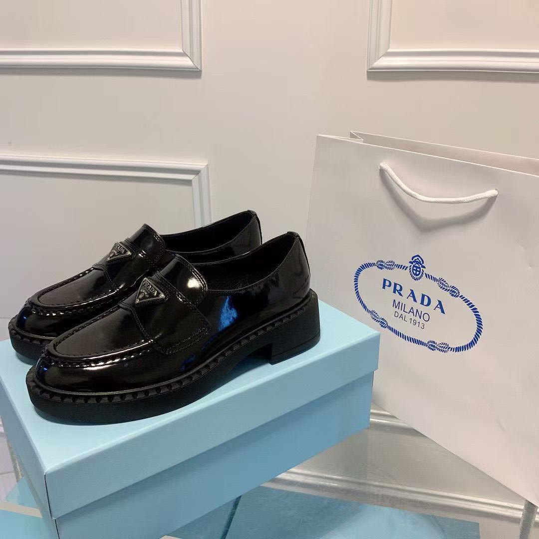 Prada Shoes AAA(Women)-037