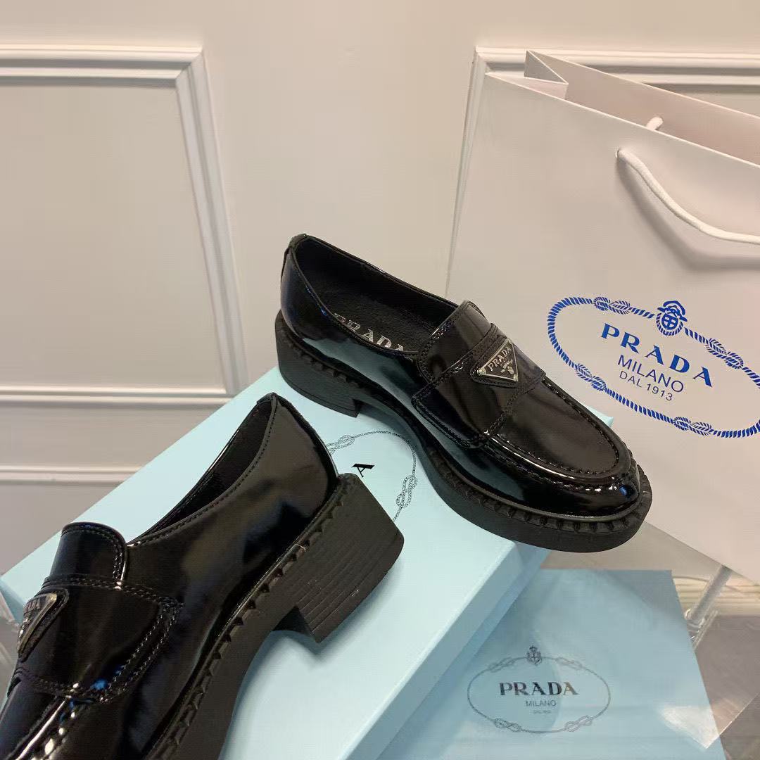 Prada Shoes AAA(Women)-037