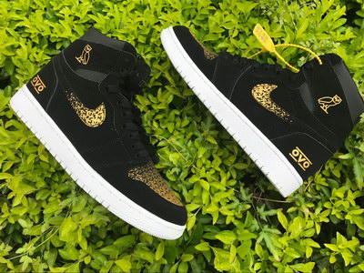 Air Jordan 1  OVO
