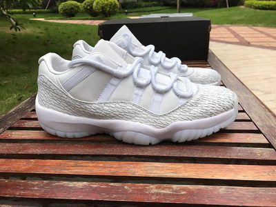 Air Jordan 11 Low Heiress