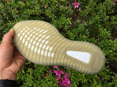 Authentic Adidas Yeezy 350 Boost V2“Dark Green”