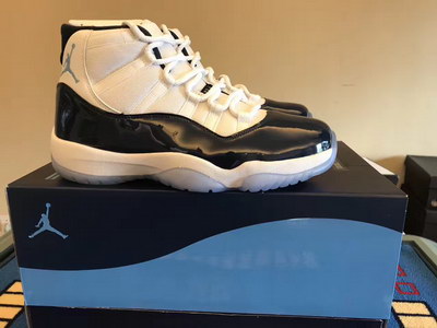 Air Jordan 11 “Midnight Navy”