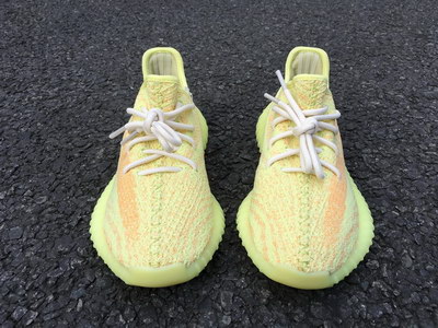 Authentic Adidas Yeezy 350 Boost V2-009