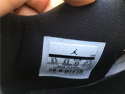 Air Jordan 11 Retro Low Gold-006