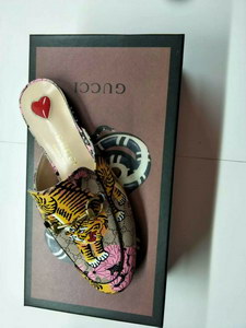 G*u*i shoes aaa(women)-009